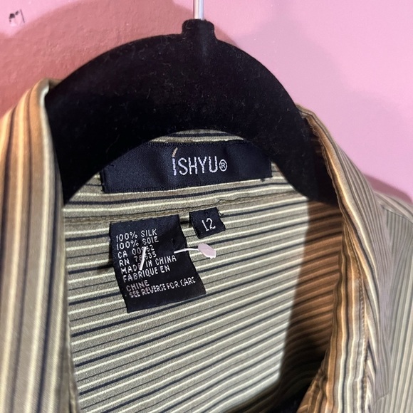 Vintage 100% Silk Button Down striped base layer career work Blouse Top Sz 12 - Picture 2 of 10